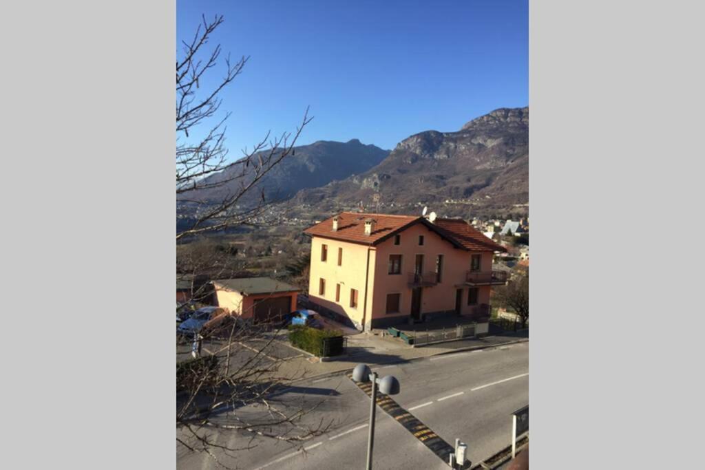 Appartamento Con Parcheggio Pubblico Sotto Casa 圣文森特 外观 照片